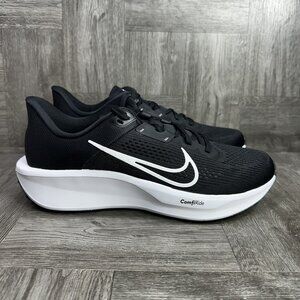 Nike Quest 6 Women's size 10 Black White Running Shoes FD6034-001